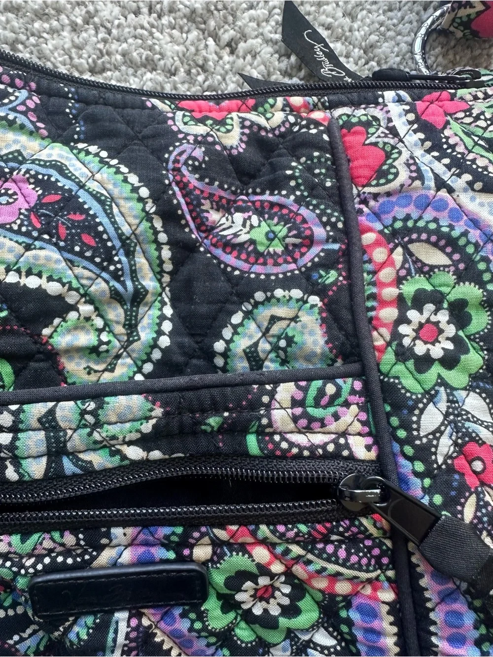 Vera Bradley Retired Kiev Paisley Hipster Crossbody Bag Black Multi Zip Pockets